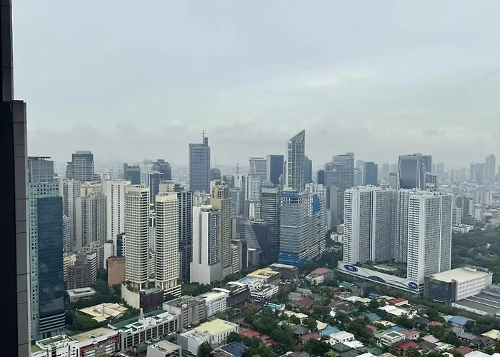 Hostel The Gramercy Residences - 2 Bedroom Penthouse With Balcony *
