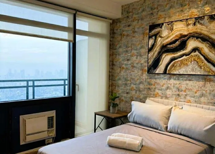 The Gramercy Residences - 2 Bedroom Penthouse With Balcony Manila