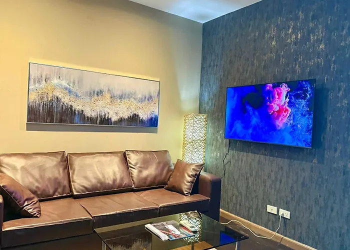 The Gramercy Residences - 2 Bedroom Penthouse With Balcony * Manila