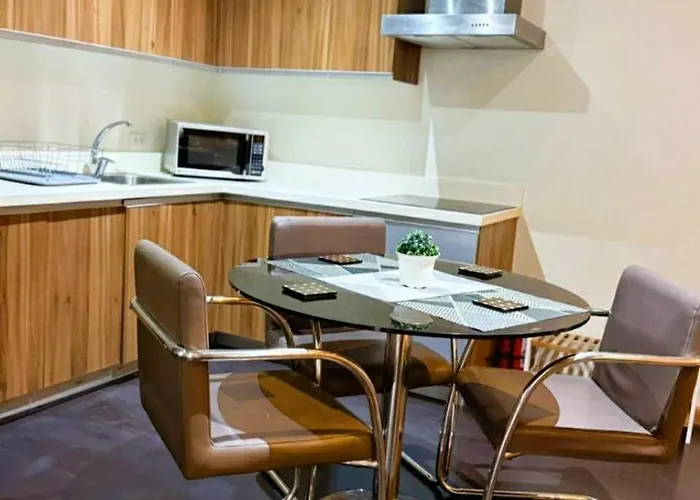 The Gramercy Residences - 2 Bedroom Penthouse With Balcony * Manila