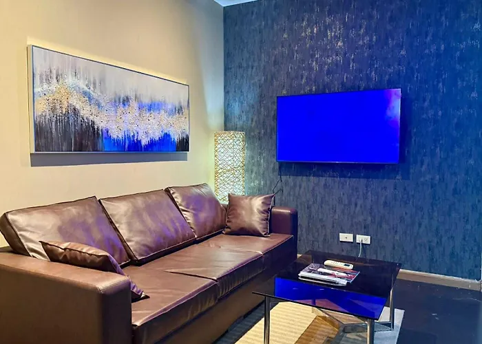 The Gramercy Residences - 2 Bedroom Penthouse With Balcony