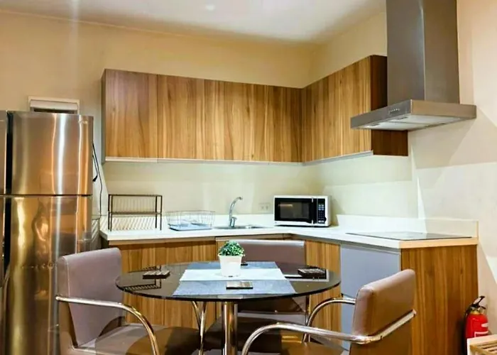 The Gramercy Residences - 2 Bedroom Penthouse With Balcony
