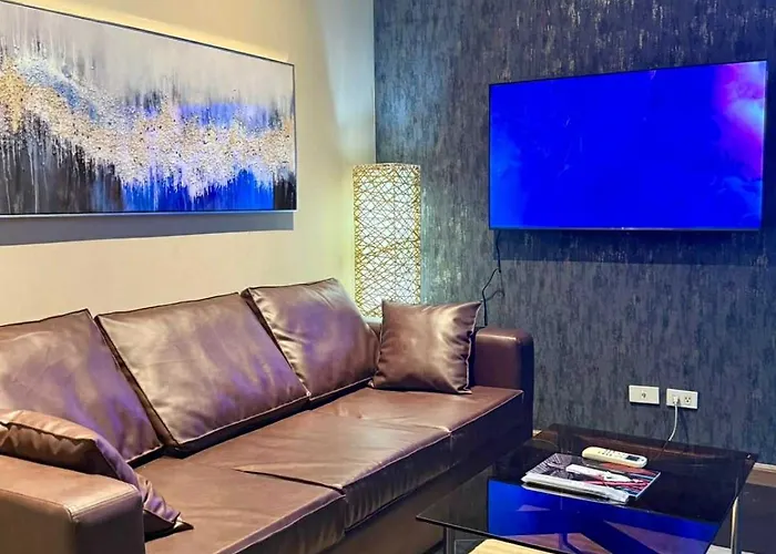 The Gramercy Residences - 2 Bedroom Penthouse With Balcony * Manila