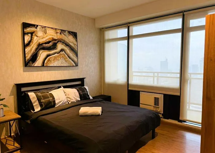 The Gramercy Residences - 2 Bedroom Penthouse With Balcony * Manila